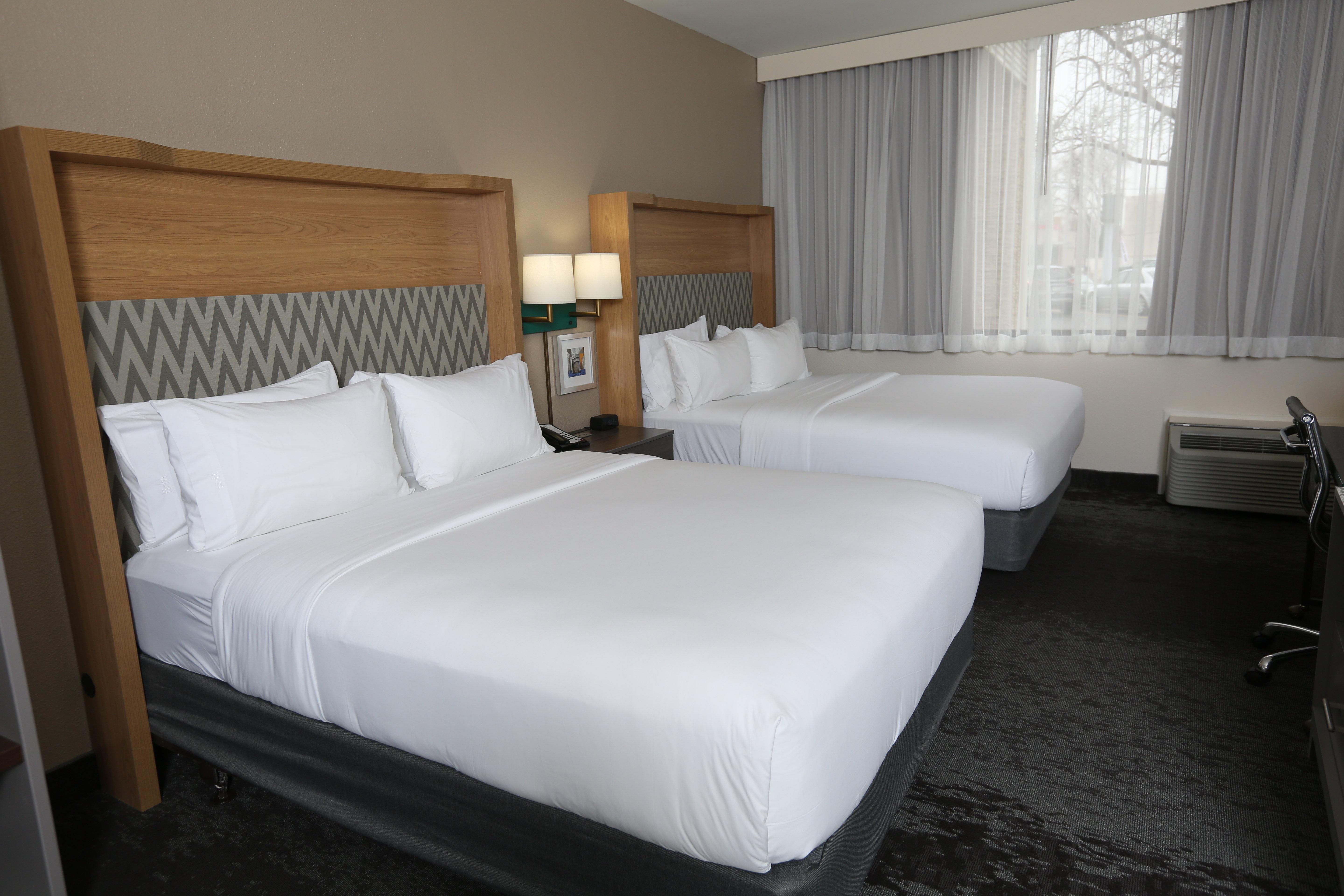 Holiday Inn Chicago North Shore By Ihg Skokie Exterior photo