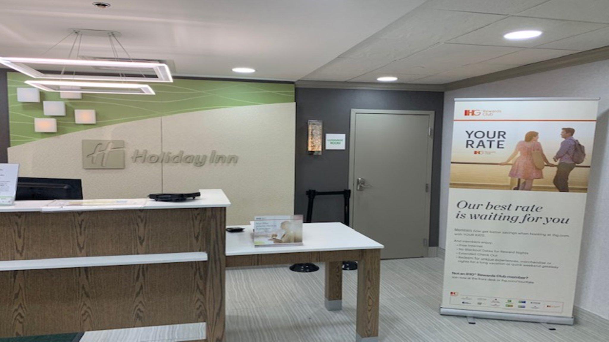 Holiday Inn Chicago North Shore By Ihg Skokie Exterior photo