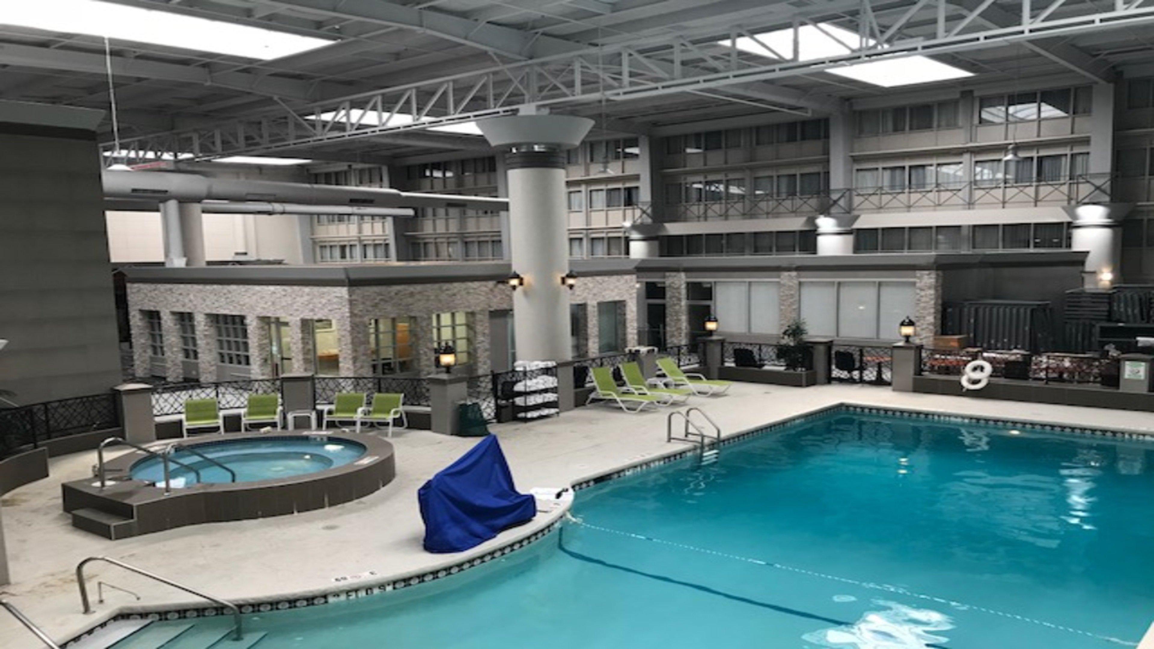 Holiday Inn Chicago North Shore By Ihg Skokie Exterior photo