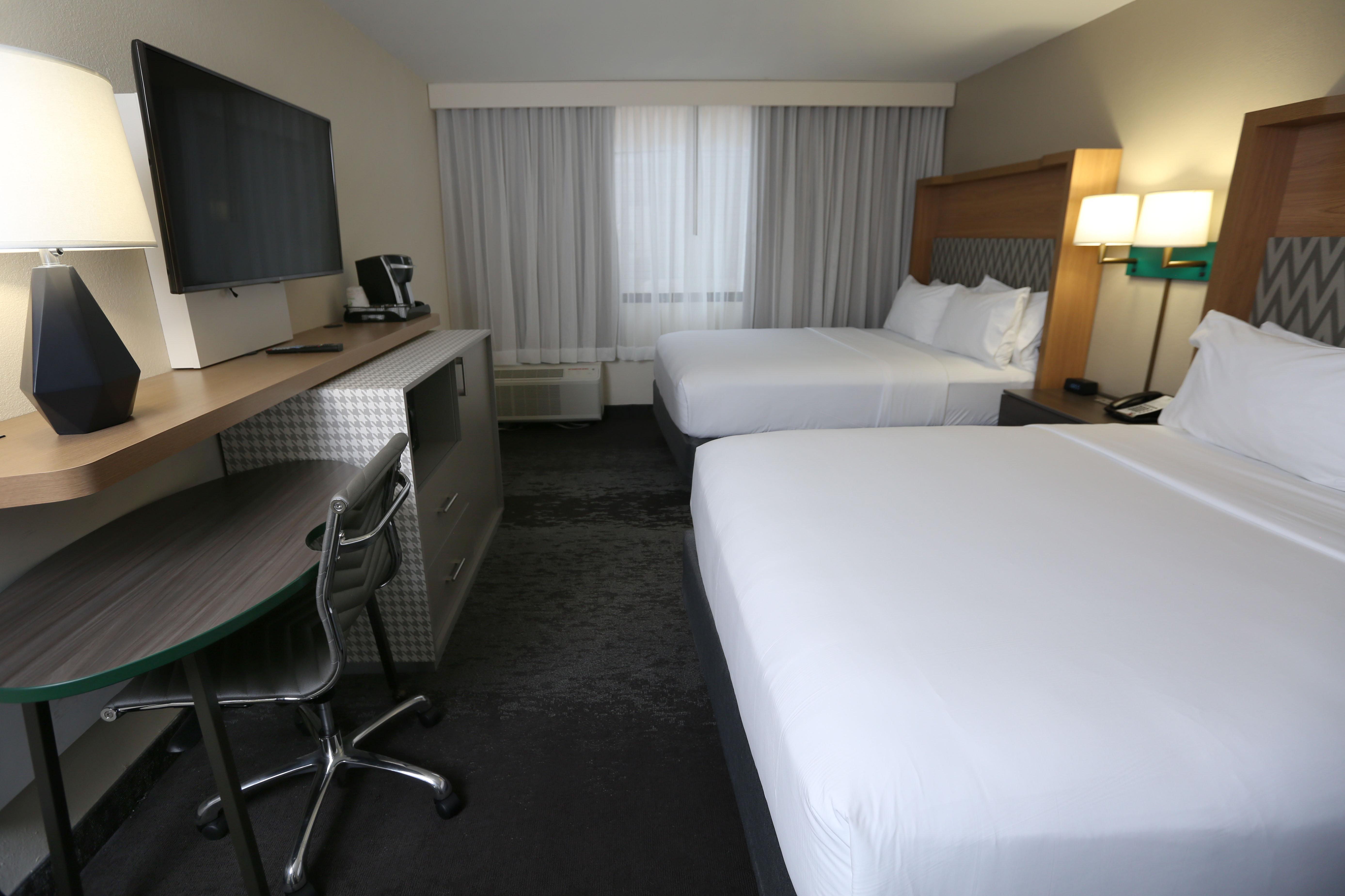 Holiday Inn Chicago North Shore By Ihg Skokie Exterior photo